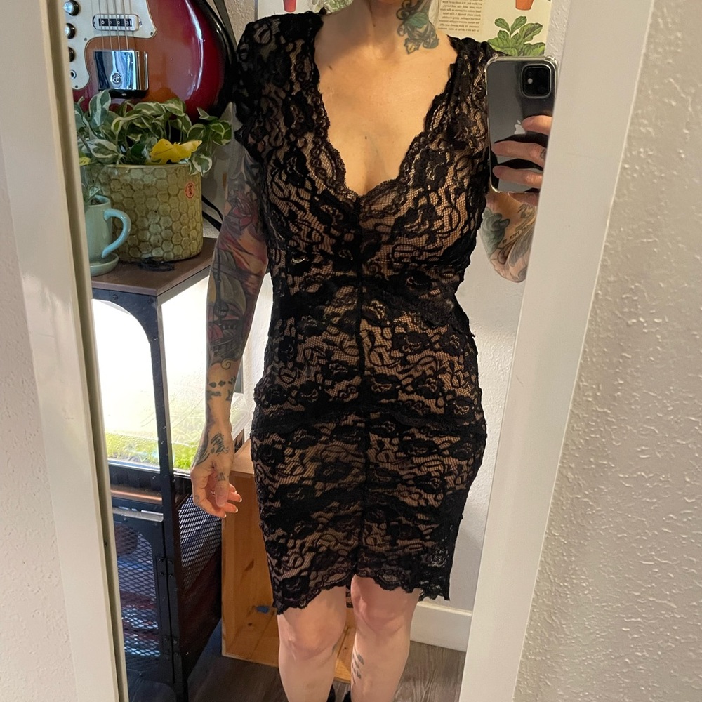 Mangano lace dress